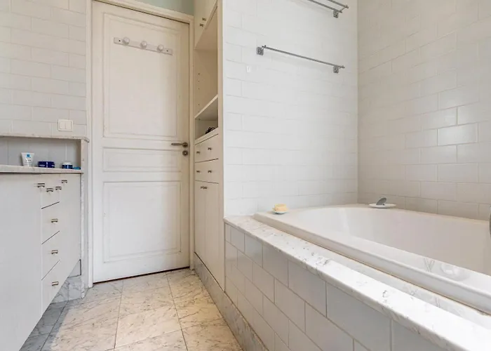 Guestready - Sejour Vintage Dans Le 8e Arr. Апартаменты Париж